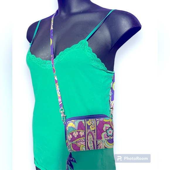 Vera Bradley Handbags - EUC Vera Bradley RFID All in One Crossbody Bag Wallet in Classic Paisley Purple